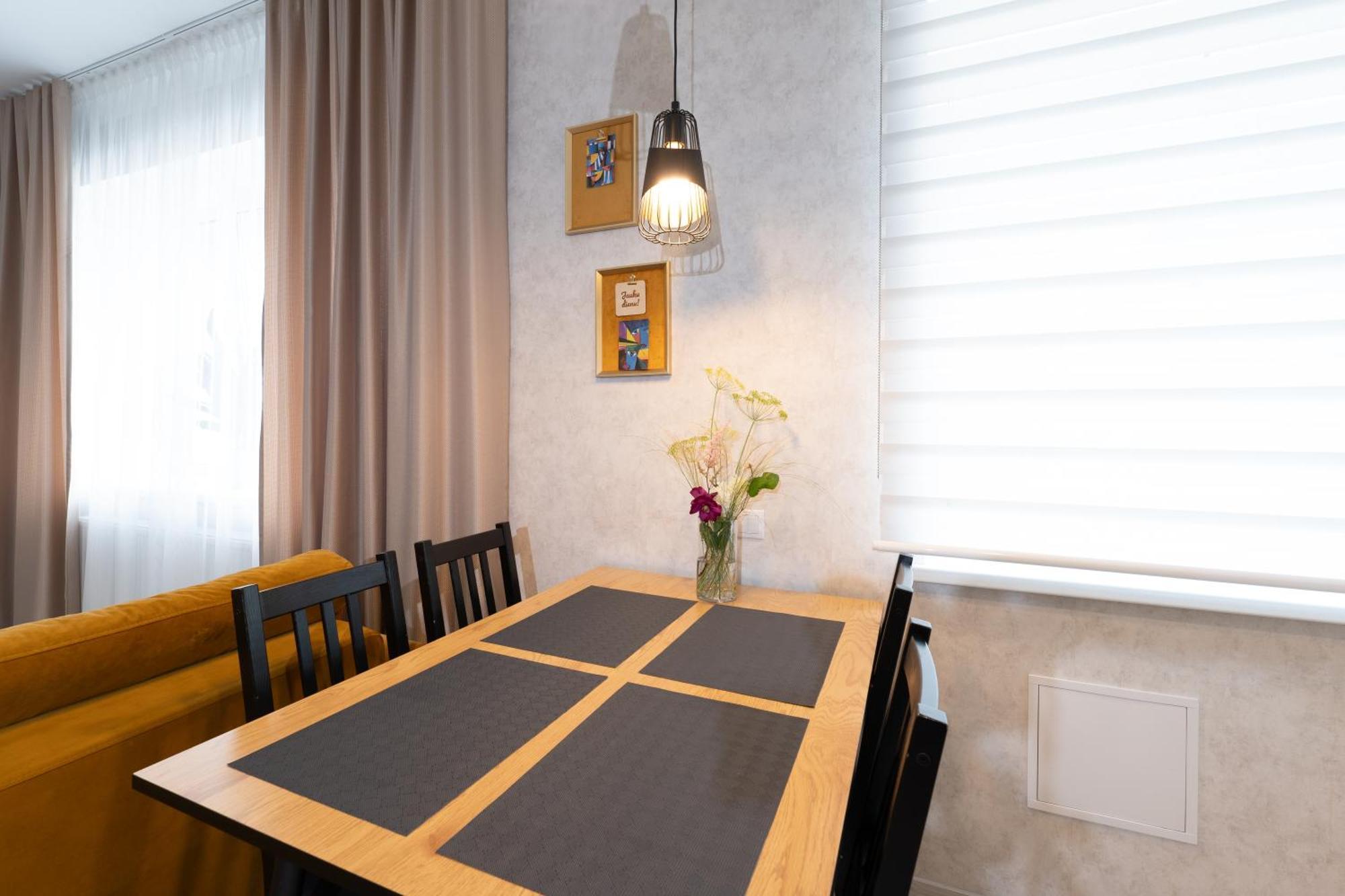 Centra Apartamenti Eliza Limbazi Zewnętrze zdjęcie